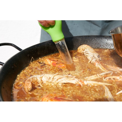 With the paella kitchen pipette you can remove the excess broth paella