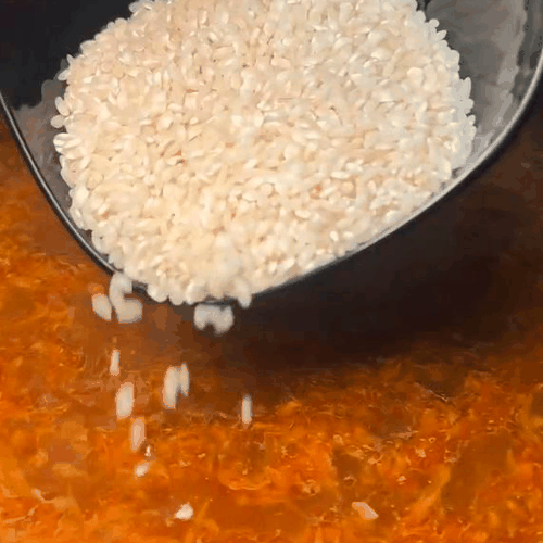 4.- Fry the onion 4.- Fry the onion