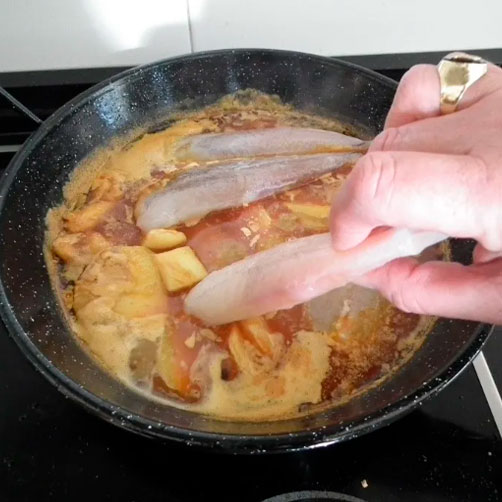 9.- Add the monkfish tails