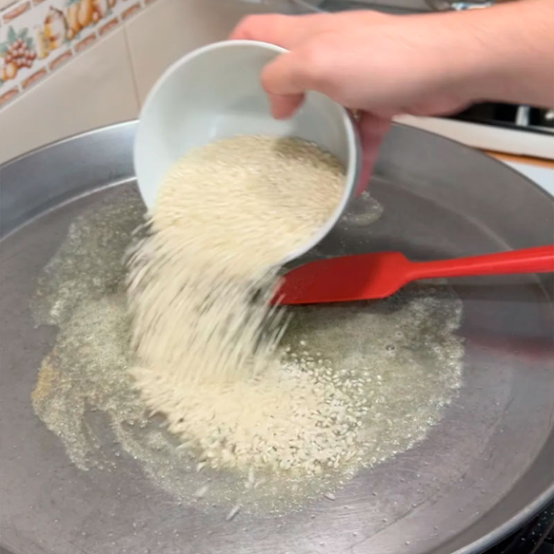 11.- Add the rice 11.- Add the rice
