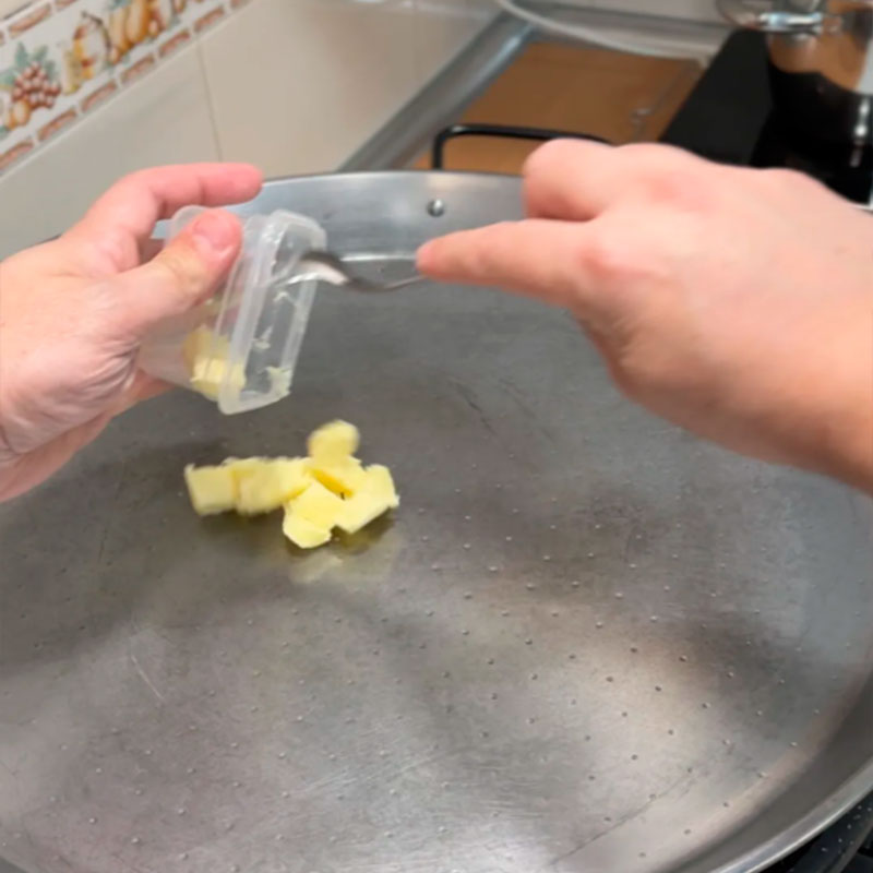 8.- Add the butter 8.- Add the butter