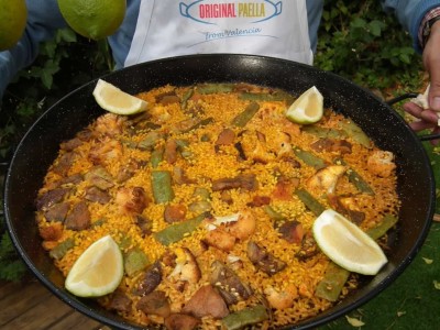Easy recipe cauliflower, cod and saffron milk caps paella