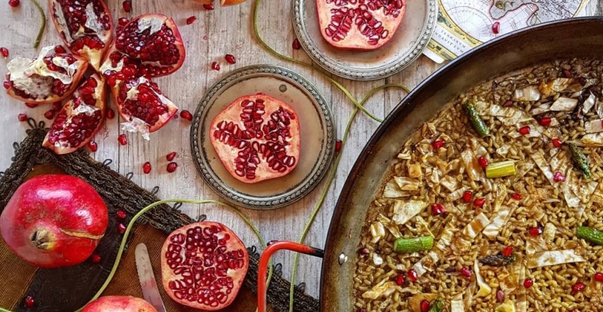 @ricepaella recipe: Pomegranate rice, cabbage and wild asparagus