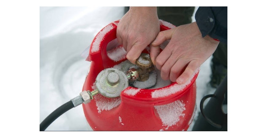How to prevent the gas bottle from freezing when making a paella