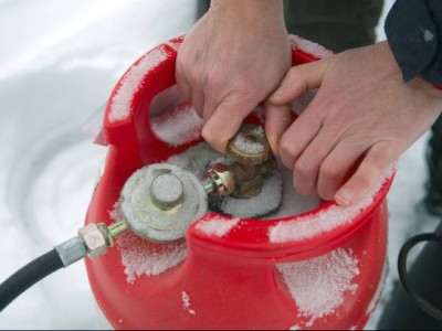 How to prevent the gas bottle from freezing when making a paella