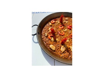 Recipe by @cooking_jorge: Fideuá of cuttlefish roe and prawns