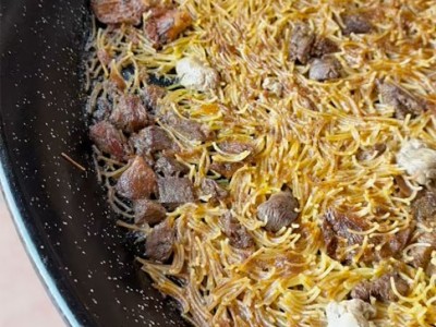 Recipe by @fanaticook: Fideuá with Iberian secret, niscalos and foie gras