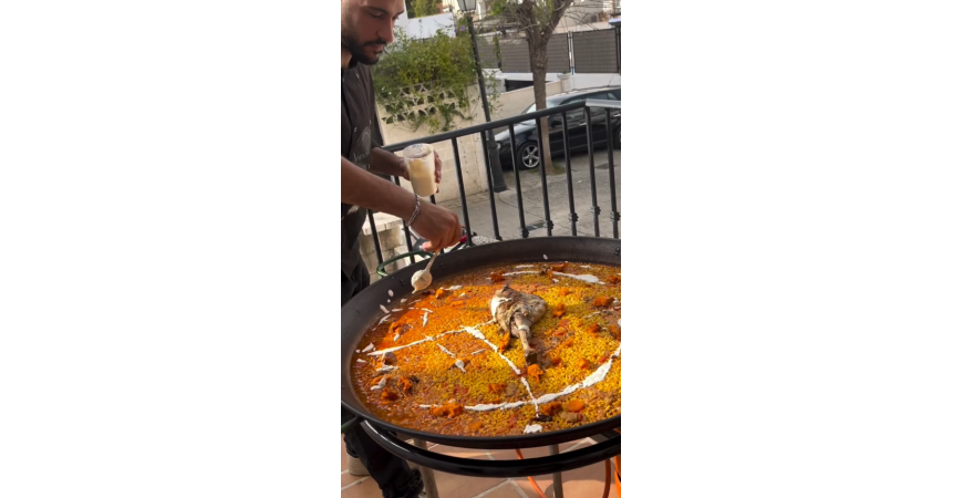 Recipe by @laninavalenciana: Lamb shoulder rice, baked sweet potato and pear aioli