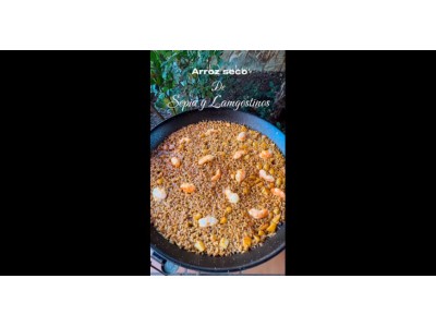 @fanaticook recipe: Dry rice with cuttlefish and prawns