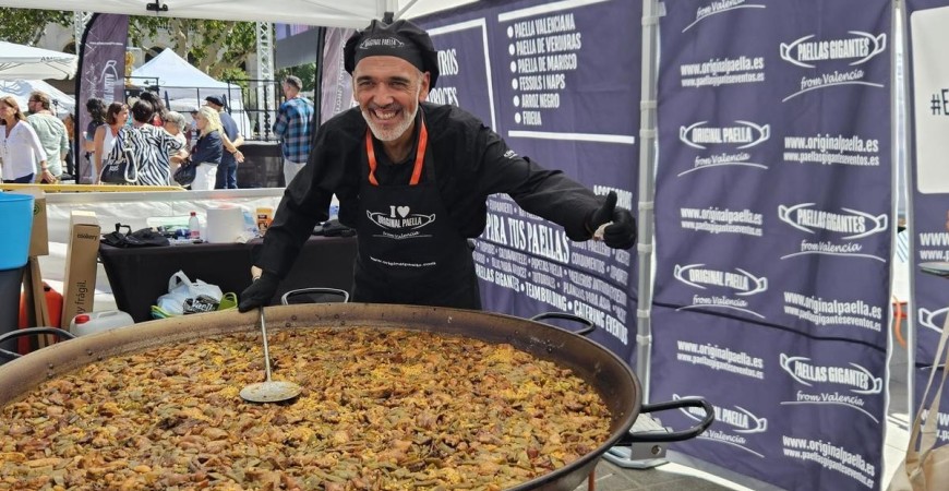 Solidary Paella