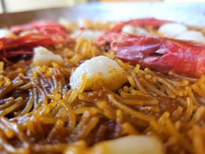 Recipe by @originalpaella: Carabineri and monkfish fideua