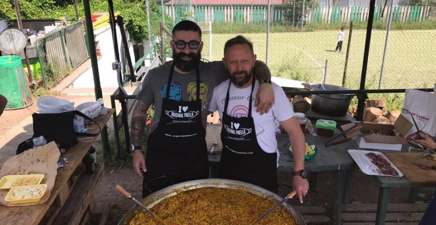 Hall of fame paella makers and paella pans